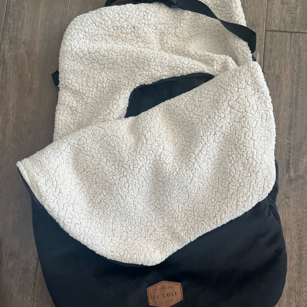 Jj cole bunting bag